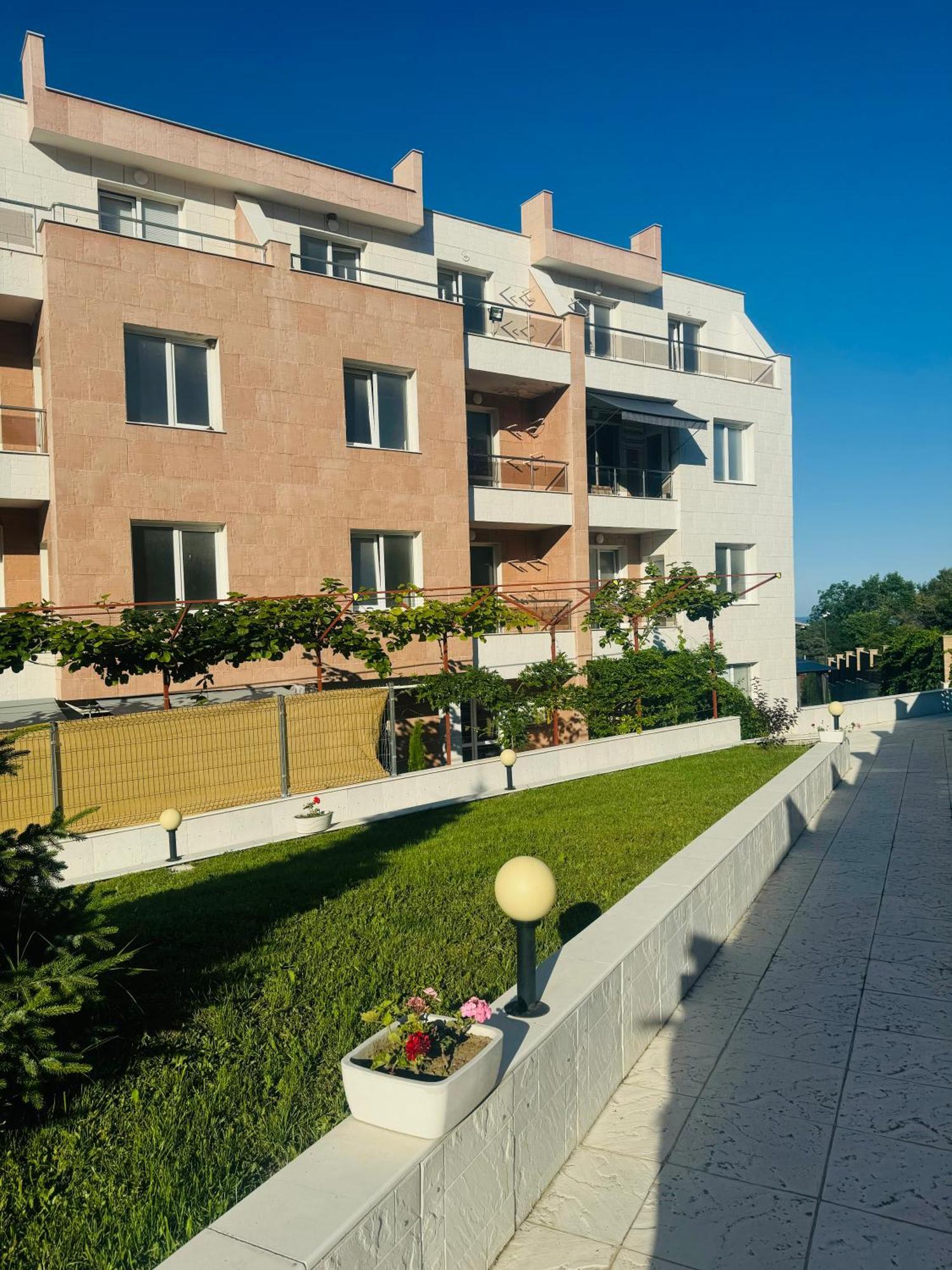 Kiwi Gardens Apartment Beala Exterior foto